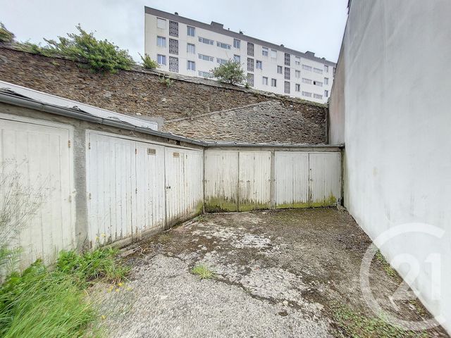 Afficher la photo en grand Parking à vendre - 10 m2 - Brest - 29 - BRETAGNE