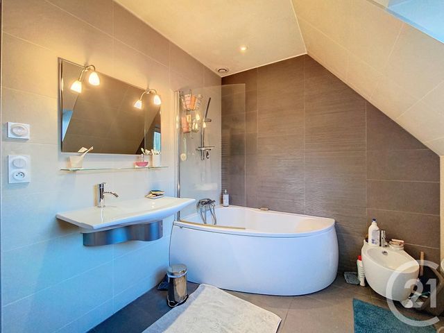 Afficher la photo en grand Maison à vendre - 6 pièces - 127,52 m2 - Guipavas - 29 - BRETAGNE