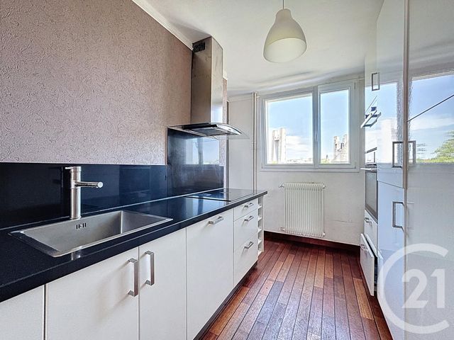 Appartement T5 à louer - 5 pièces - 94 m2 - Brest - 29 - BRETAGNE