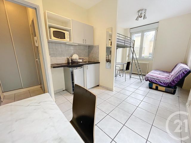 Appartement F1 à louer - 1 pièce - 18 m2 - Brest - 29 - BRETAGNE