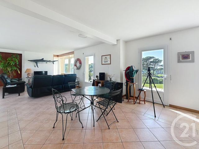 Afficher la photo en grand Maison à vendre - 7 pièces - 220 m2 - Landeda - 29 - BRETAGNE