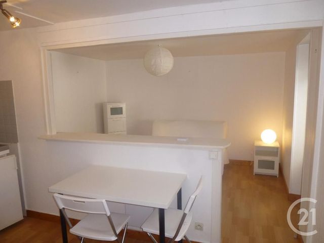 Appartement T1 à louer - 1 pièce - 21,59 m2 - Brest - 29 - BRETAGNE