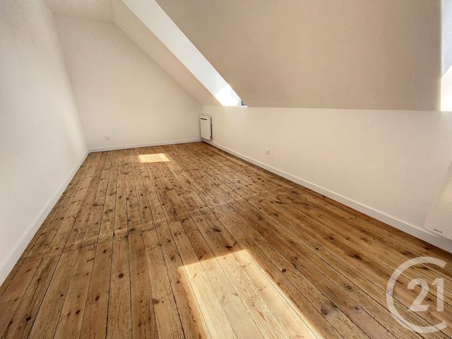 Maison à louer - 6 pièces - 120 m2 - Kerlouan - 29 - BRETAGNE