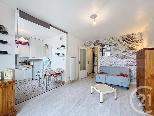 Afficher la photo en grand Appartement T2 à louer - 2 pièces - 43,20 m2 - Brest - 29 - BRETAGNE