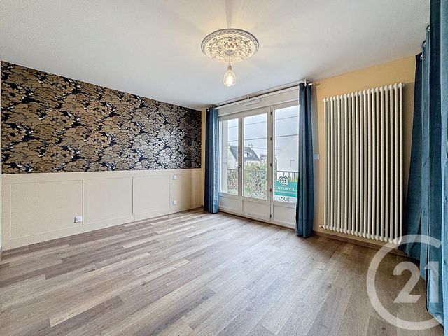 Maison &agrave; louer - 5 pi&egrave;ces - 122,45 m2 - Guipavas - 29 - BRETAGNE