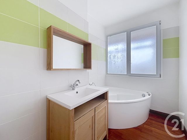 Appartement T3 à vendre - 3 pièces - 81,39 m2 - Brest - 29 - BRETAGNE