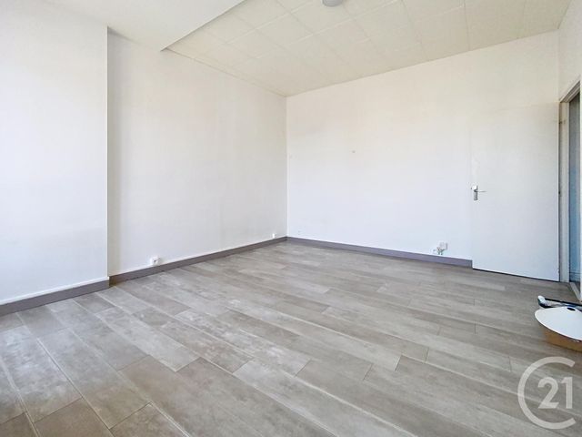 Afficher la photo en grand Appartement T1 à louer - 1 pièce - 29,09 m2 - Brest - 29 - BRETAGNE