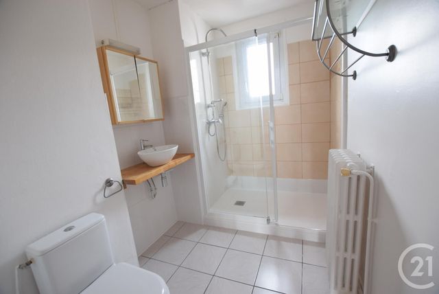 Afficher la photo en grand Appartement F3 à louer - 3 pièces - 64,88 m2 - Brest - 29 - BRETAGNE
