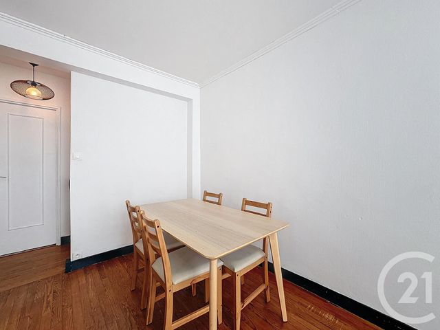 Afficher la photo en grand Appartement F3 à louer - 3 pièces - 53,19 m2 - Brest - 29 - BRETAGNE