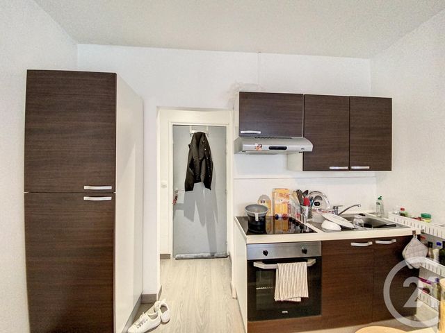 Afficher la photo en grand Appartement T2 à louer - 2 pièces - 26,01 m2 - Brest - 29 - BRETAGNE