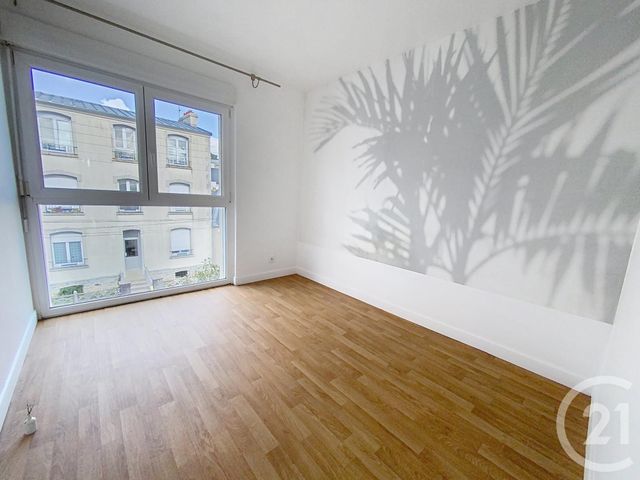 Afficher la photo en grand Appartement T5 à louer - 4 pièces - 85,47 m2 - Brest - 29 - BRETAGNE