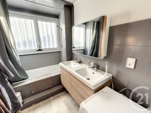 Appartement T5 &agrave; louer - 5 pi&egrave;ces - 85 m2 - Brest - 29 - BRETAGNE