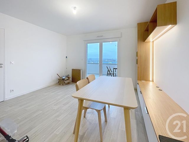 Afficher la photo en grand Appartement T2 à louer - 2 pièces - 45,18 m2 - Brest - 29 - BRETAGNE