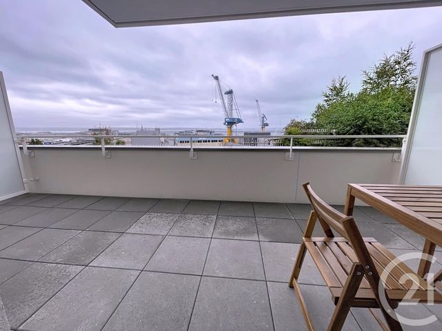 Afficher la photo en grand Appartement T2 à louer - 2 pièces - 45,18 m2 - Brest - 29 - BRETAGNE