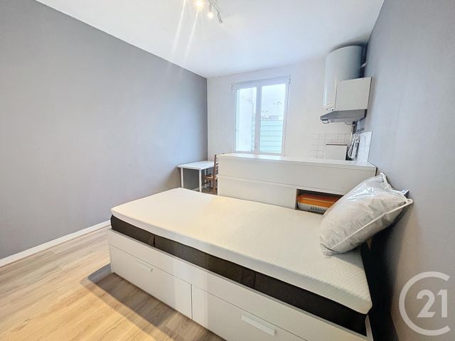 Afficher la photo en grand Appartement Studio à louer - 1 pièce - 18 m2 - Brest - 29 - BRETAGNE