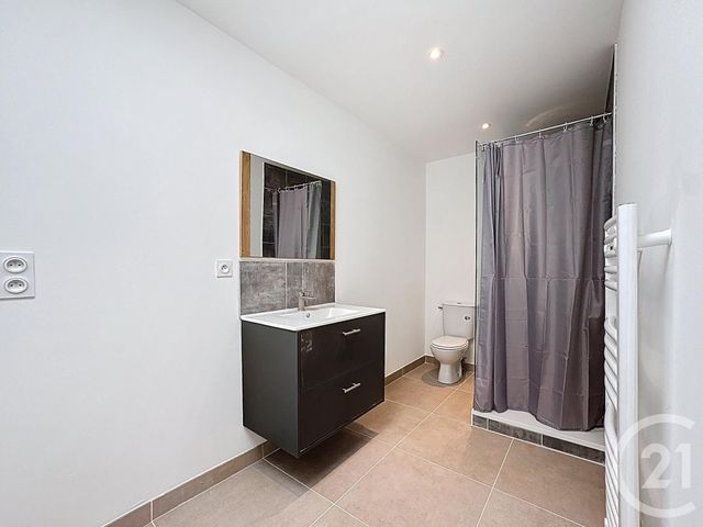 Appartement T3 à louer - 3 pièces - 49,78 m2 - Lesneven - 29 - BRETAGNE