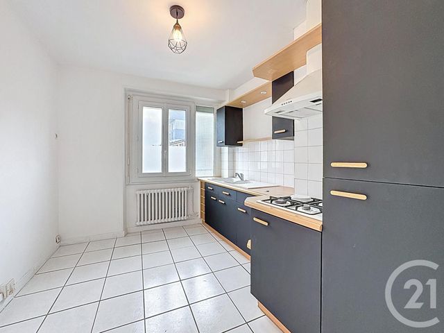 Appartement T3 à louer - 4 pièces - 66,15 m2 - Brest - 29 - BRETAGNE