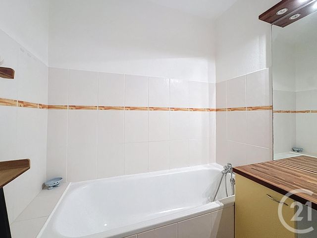 Appartement F3 à louer - 3 pièces - 65,92 m2 - Brest - 29 - BRETAGNE