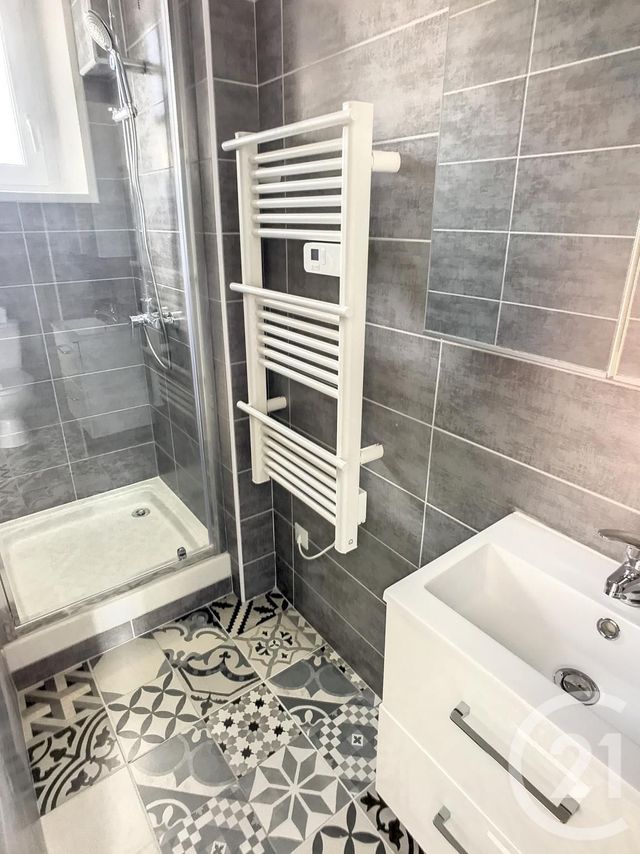 Appartement T2 &agrave; louer - 2 pi&egrave;ces - 24,62 m2 - Brest - 29 - BRETAGNE