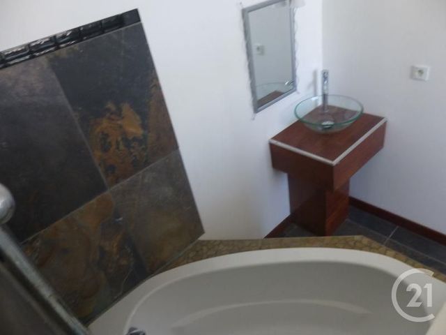 Appartement F3 &agrave; louer - 3 pi&egrave;ces - 40,77 m2 - Brest - 29 - BRETAGNE