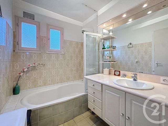 Maison &agrave; vendre - 5 pi&egrave;ces - 90,05 m2 - Landerneau - 29 - BRETAGNE