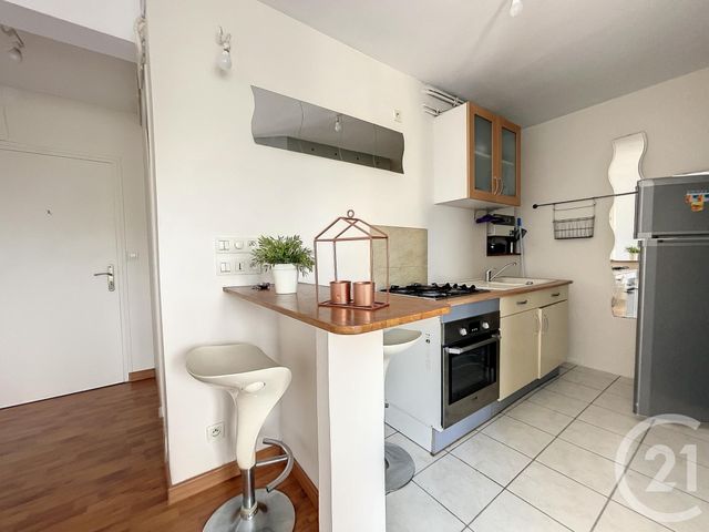 Appartement T1 &agrave; louer - 2 pi&egrave;ces - 27,30 m2 - Brest - 29 - BRETAGNE