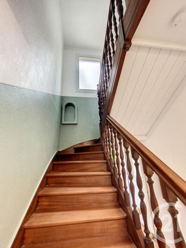 Appartement T7 &agrave; louer - 5 pi&egrave;ces - 103 m2 - Brest - 29 - BRETAGNE