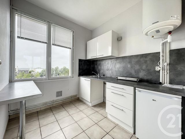 Appartement F1 &agrave; louer - 1 pi&egrave;ce - 29 m2 - Brest - 29 - BRETAGNE