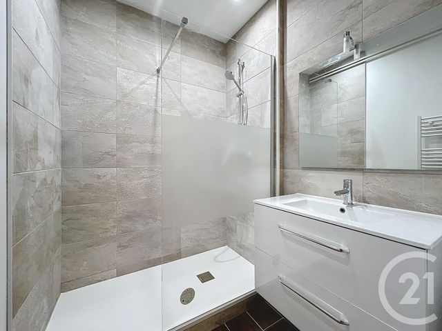 Appartement T4 &agrave; louer - 4 pi&egrave;ces - 86,40 m2 - Brest - 29 - BRETAGNE