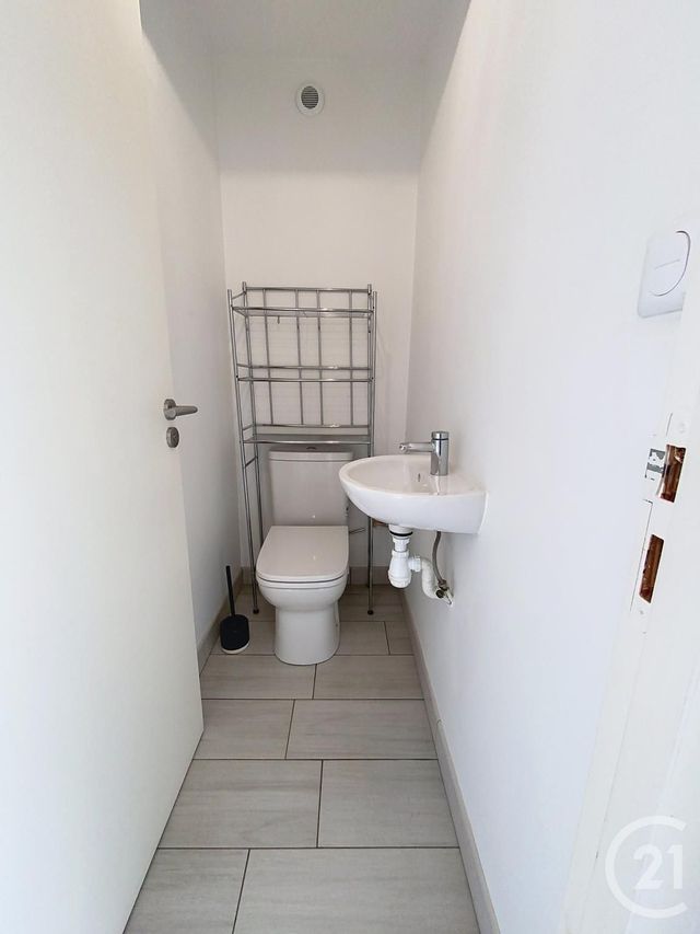 Maison &agrave; louer - 5 pi&egrave;ces - 95 m2 - Le Relecq Kerhuon - 29 - BRETAGNE