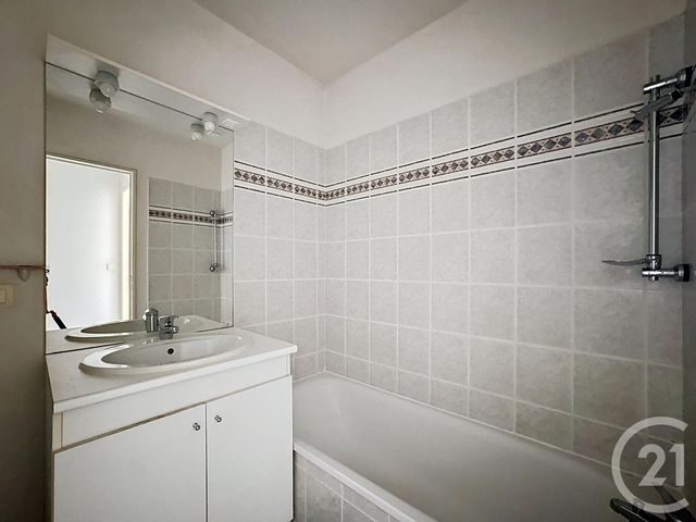 Appartement T2 &agrave; louer - 2 pi&egrave;ces - 41,45 m2 - Brest - 29 - BRETAGNE