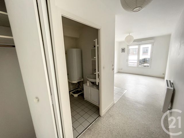 Appartement Studio &agrave; louer - 1 pi&egrave;ce - 18,38 m2 - Brest - 29 - BRETAGNE