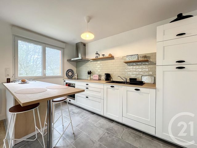 Appartement T4 &agrave; louer - 4 pi&egrave;ces - 80 m2 - Brest - 29 - BRETAGNE