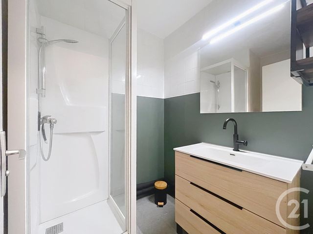 Appartement Studio &agrave; louer - 1 pi&egrave;ce - 30,72 m2 - Brest - 29 - BRETAGNE
