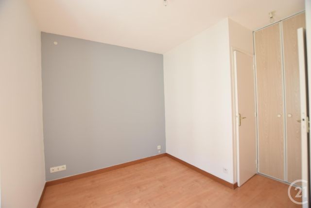 Appartement F1 &agrave; louer - 2 pi&egrave;ces - 30,51 m2 - Brest - 29 - BRETAGNE