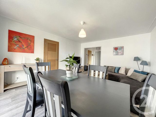 Appartement T4 &agrave; louer - 4 pi&egrave;ces - 84,15 m2 - Brest - 29 - BRETAGNE