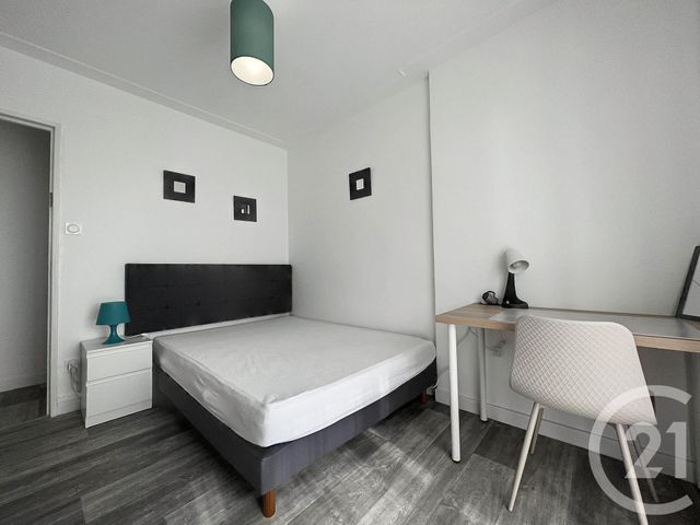 Appartement T4 &agrave; louer - 4 pi&egrave;ces - 84,15 m2 - Brest - 29 - BRETAGNE