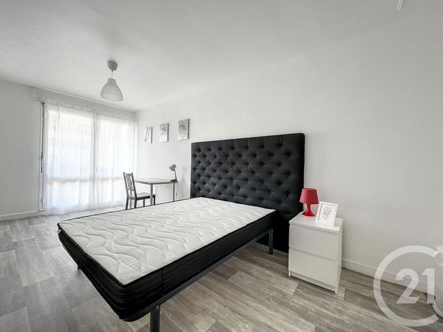 Appartement T4 &agrave; louer - 4 pi&egrave;ces - 84,15 m2 - Brest - 29 - BRETAGNE