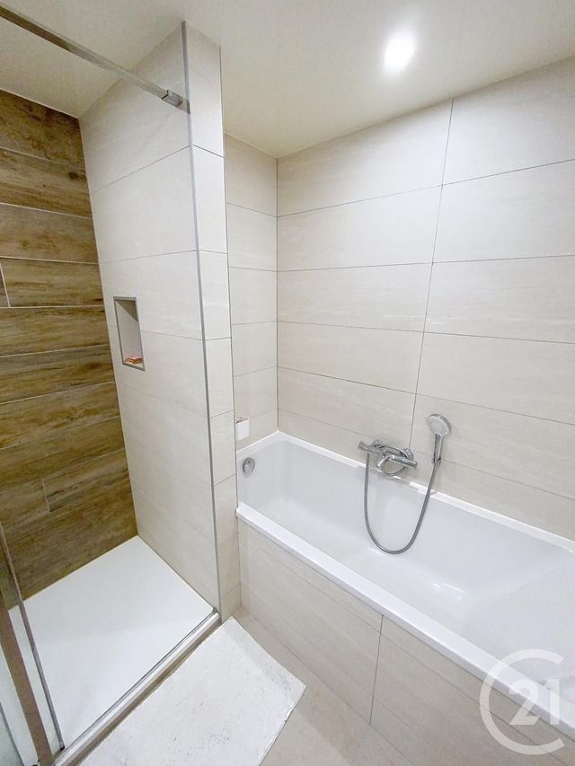 Appartement T3 &agrave; louer - 3 pi&egrave;ces - 69,44 m2 - Brest - 29 - BRETAGNE