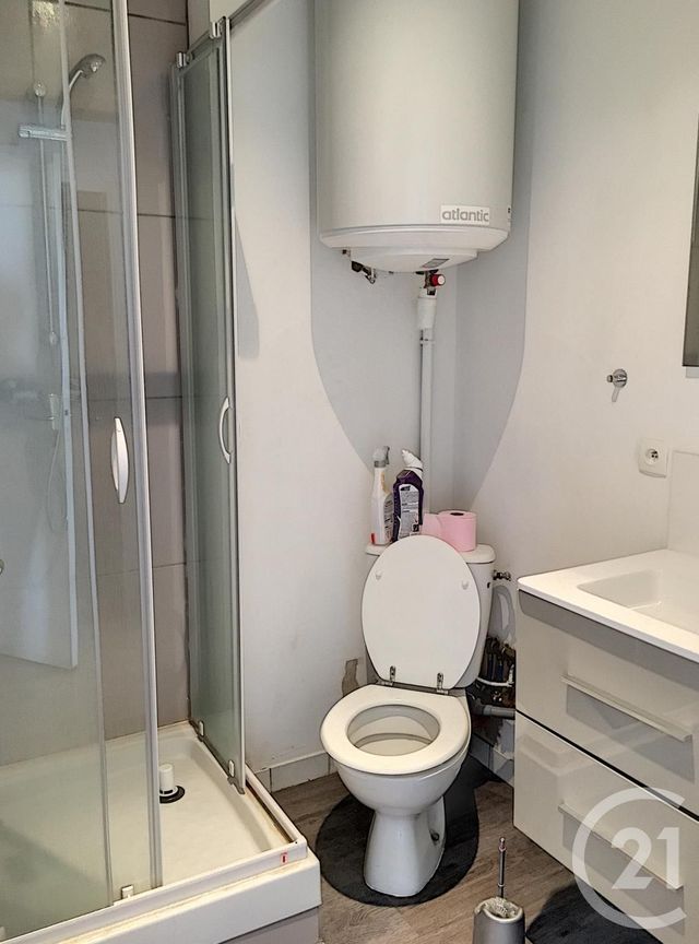 Appartement F1 &agrave; louer - 2 pi&egrave;ces - 25,06 m2 - Brest - 29 - BRETAGNE