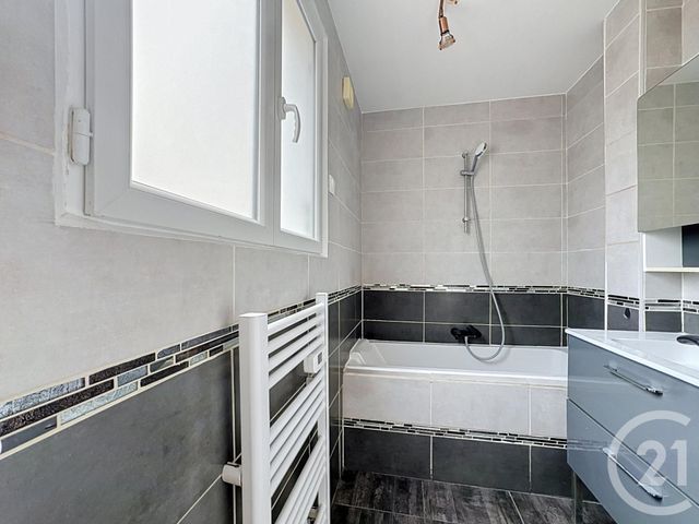 Appartement T2 &agrave; louer - 2 pi&egrave;ces - 43,56 m2 - Brest - 29 - BRETAGNE