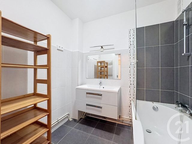 Appartement T3 &agrave; louer - 3 pi&egrave;ces - 72,83 m2 - Brest - 29 - BRETAGNE