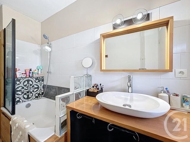 Afficher la photo en grand Appartement T4 à vendre - 4 pièces - 78,98 m2 - Brest - 29 - BRETAGNE