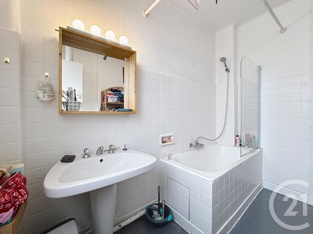 Appartement T3 à vendre - 3 pièces - 69,40 m2 - Brest - 29 - BRETAGNE