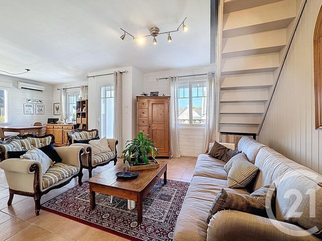 Maison à vendre - 5 pièces - 130,15 m2 - Plougonvelin - 29 - BRETAGNE